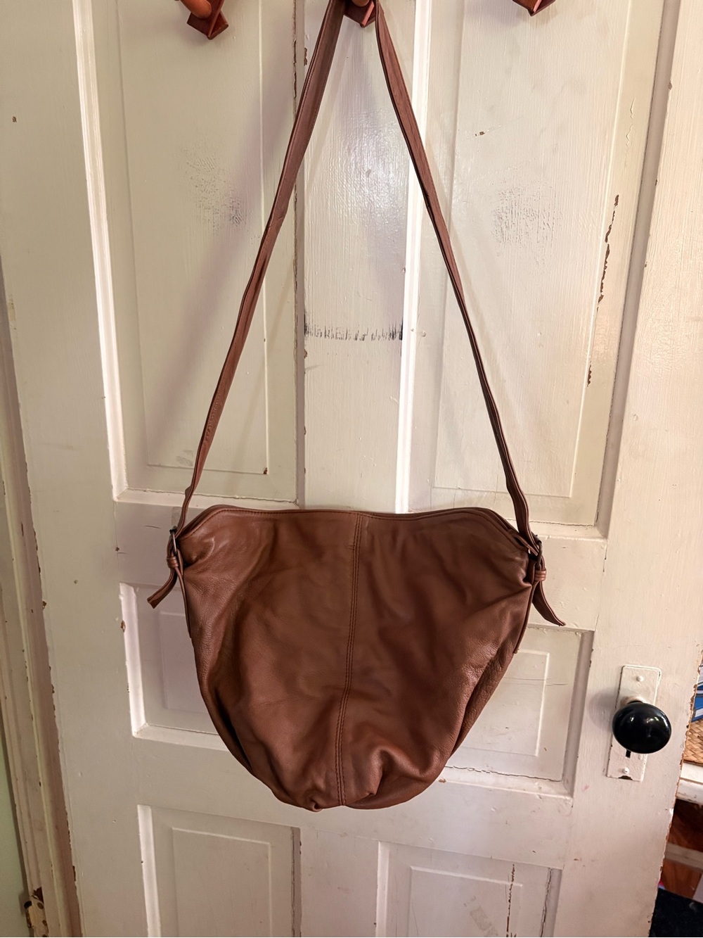 Genuine leather slouch bucket bag